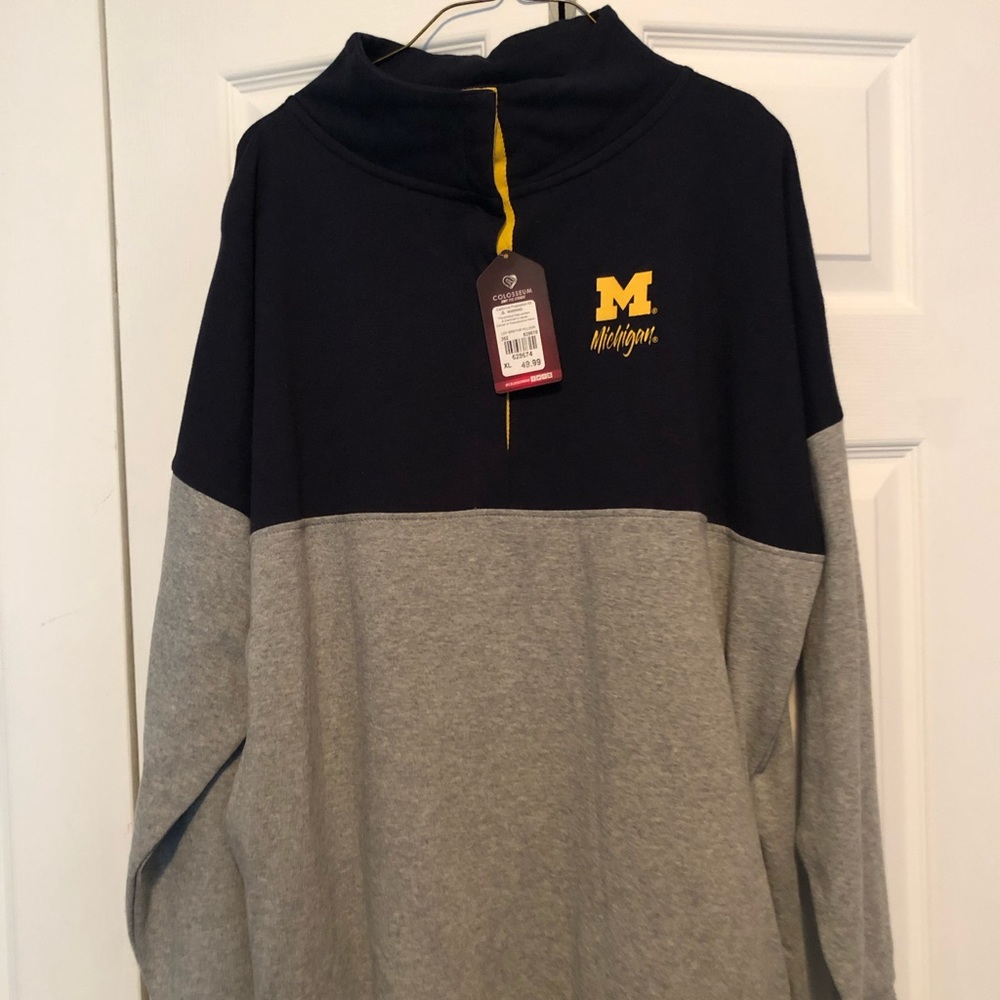 🆕University of Michigan Ladies Pullover